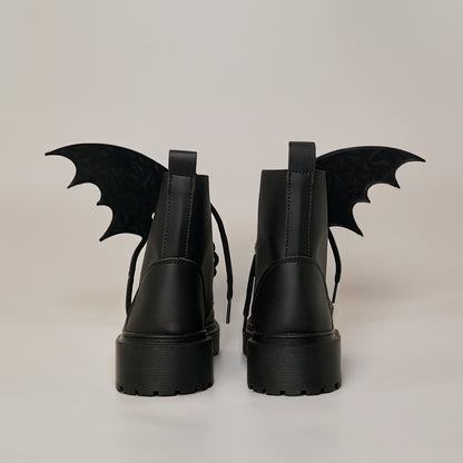 Bat Wing - Coturno Preto com Asinhas de Morcego